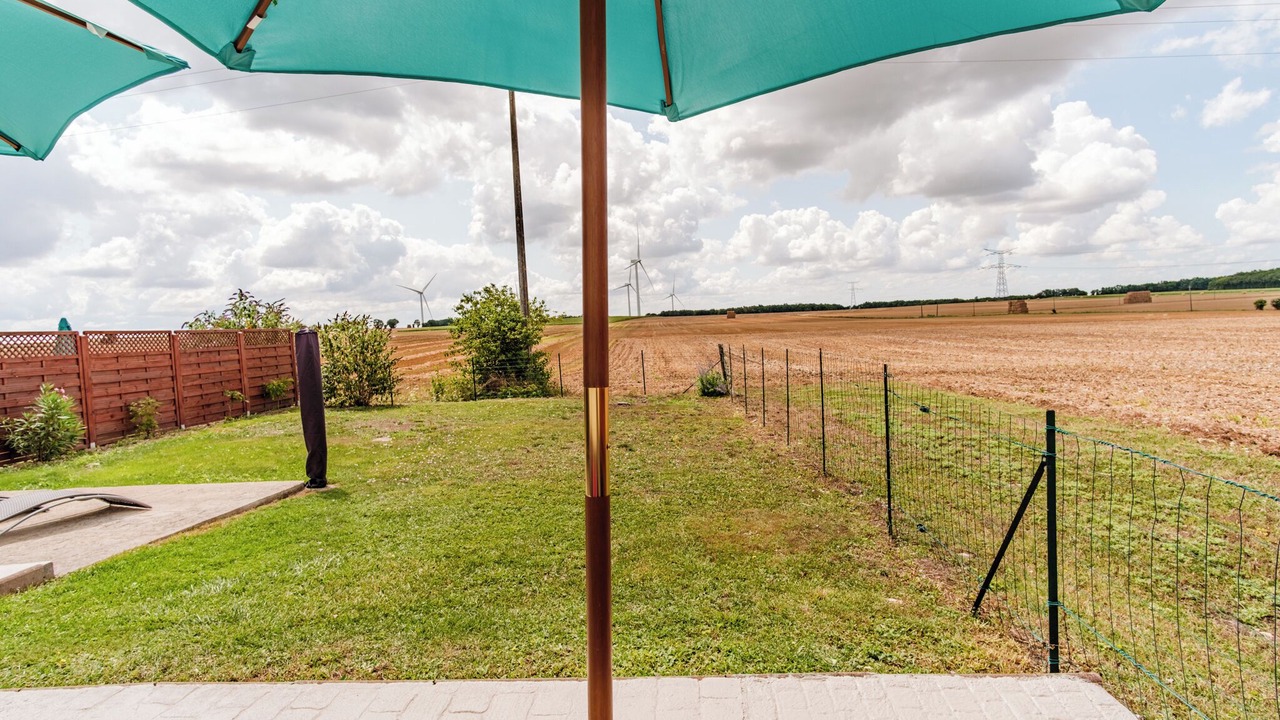 Photo of Outdoor in Villeneuve-la-Comtesse