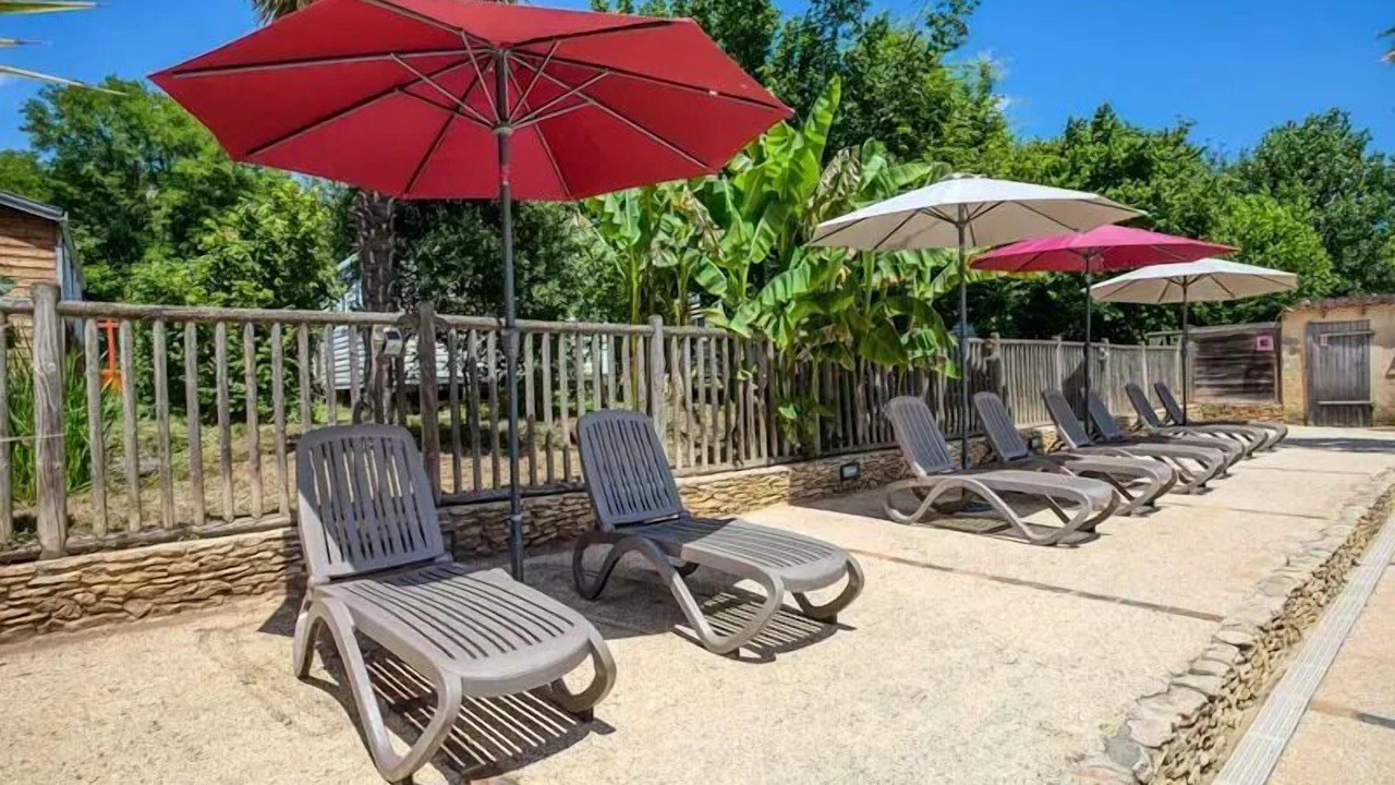 Photo of Patio Balcony in Saint-Vincent-de-Cosse