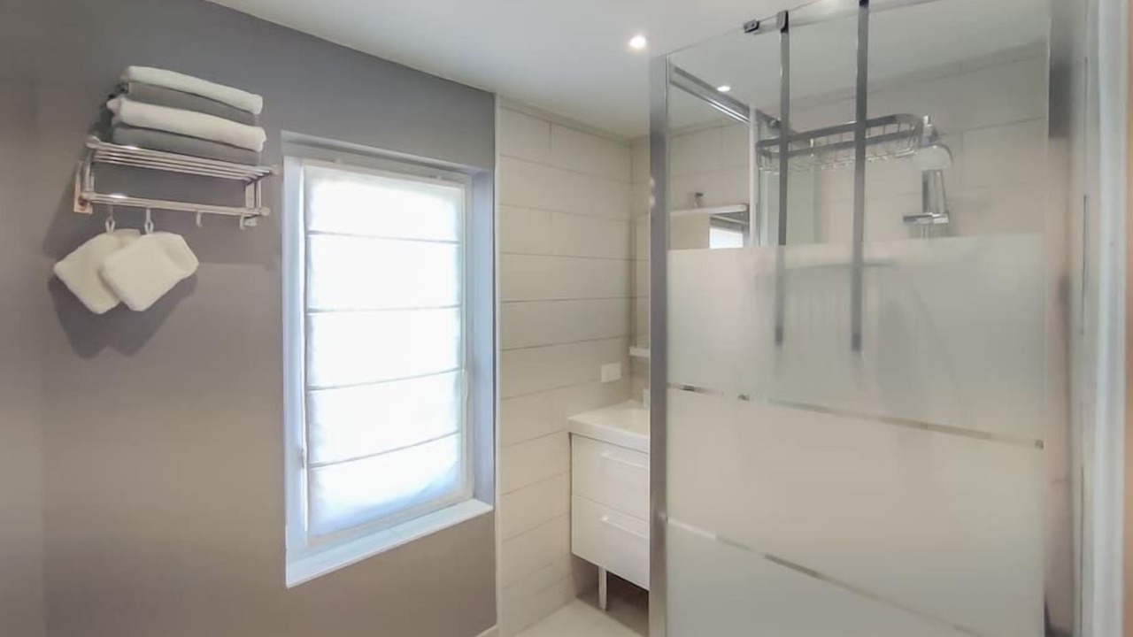 Photo of Bathroom in Castillon-la-Bataille