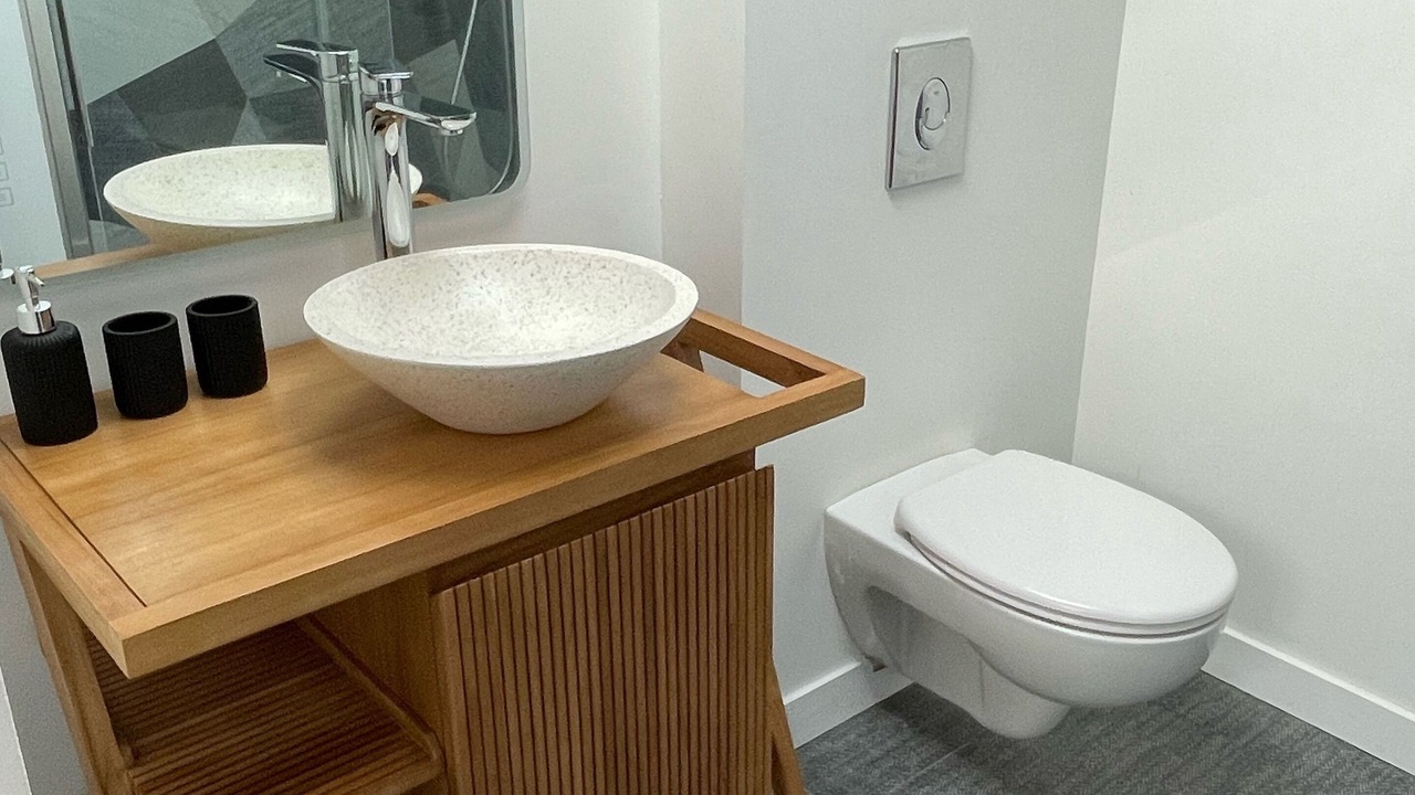 Photo of Bathroom in La Rochelle