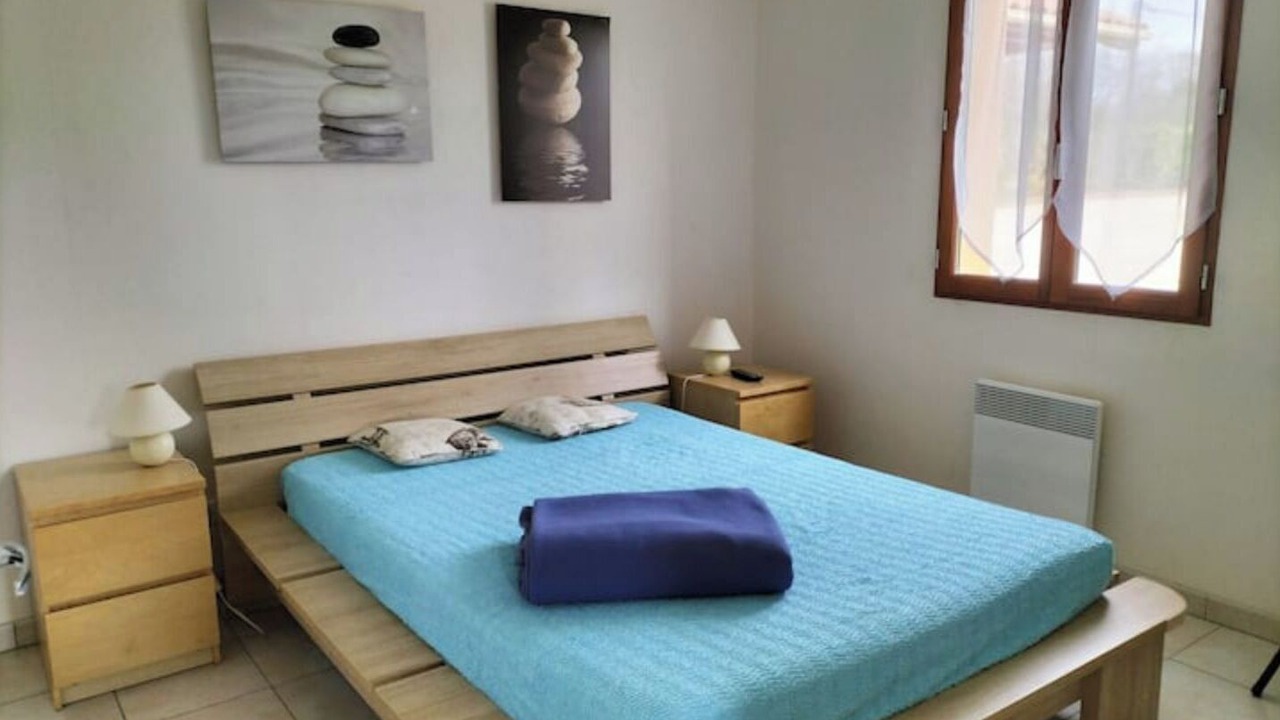 Photo of Bedroom in Montferrand-du-Perigord