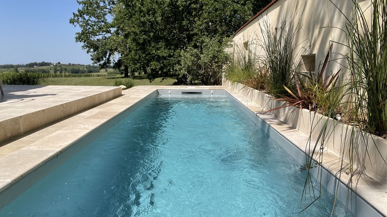 Photo of Outdoor in Berson