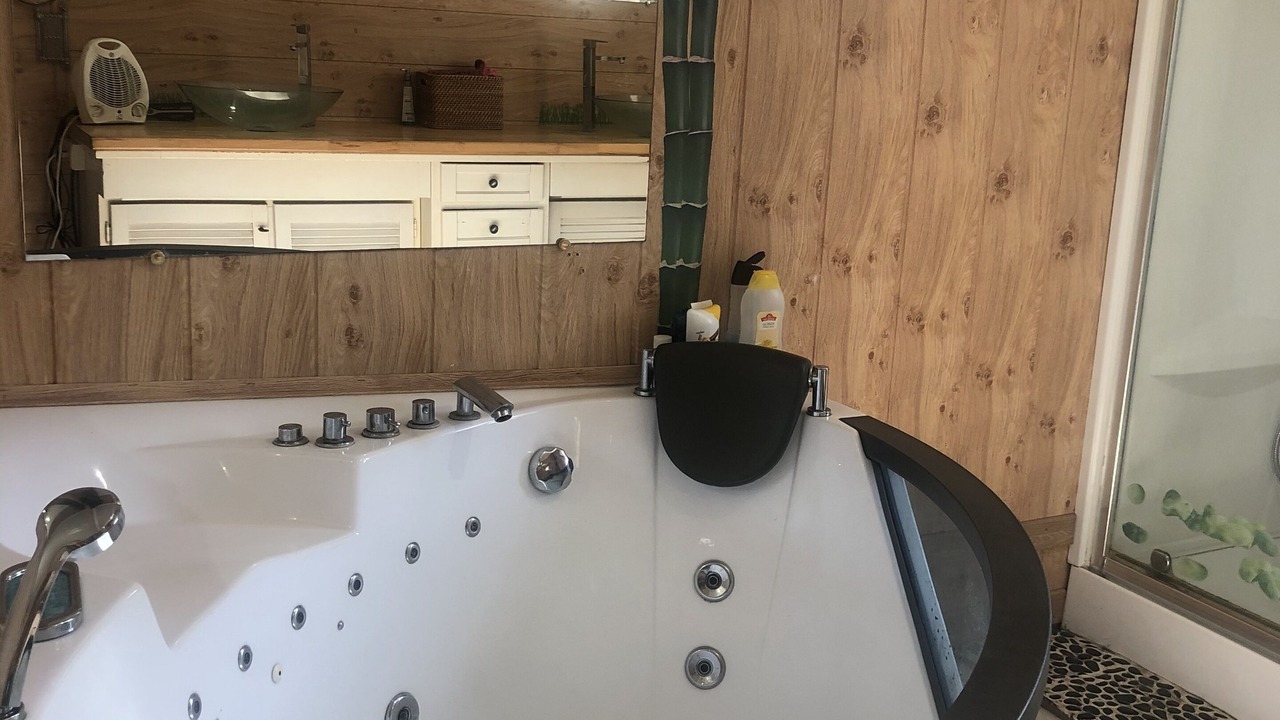 Photo of Bathroom in Coutras