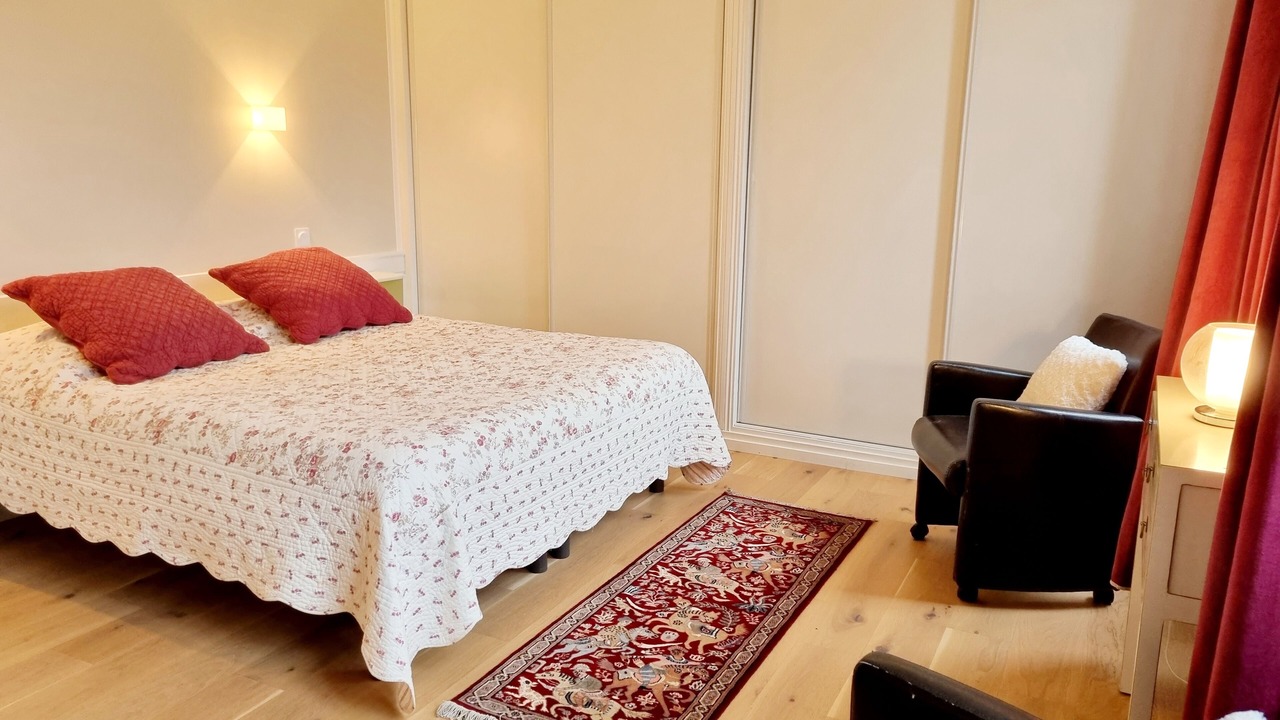 Photo of Bedroom in Angouleme