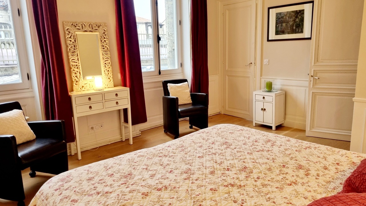 Photo of Bedroom in Angouleme