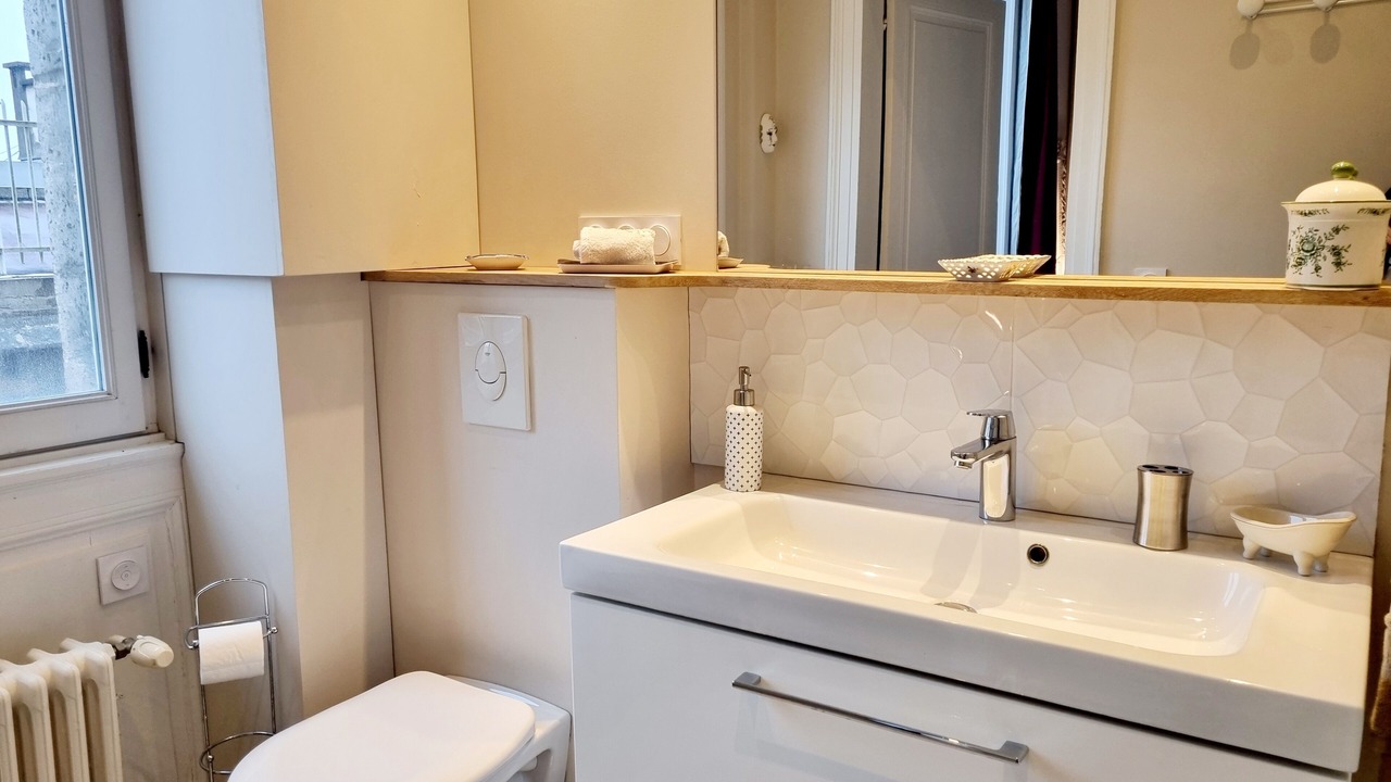 Photo of Bathroom in Angouleme