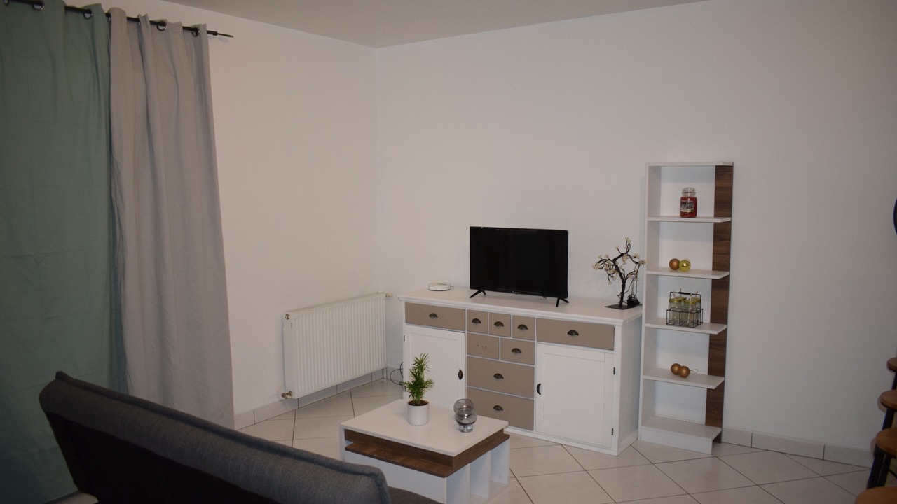 Photo of Livingroom in Etauliers