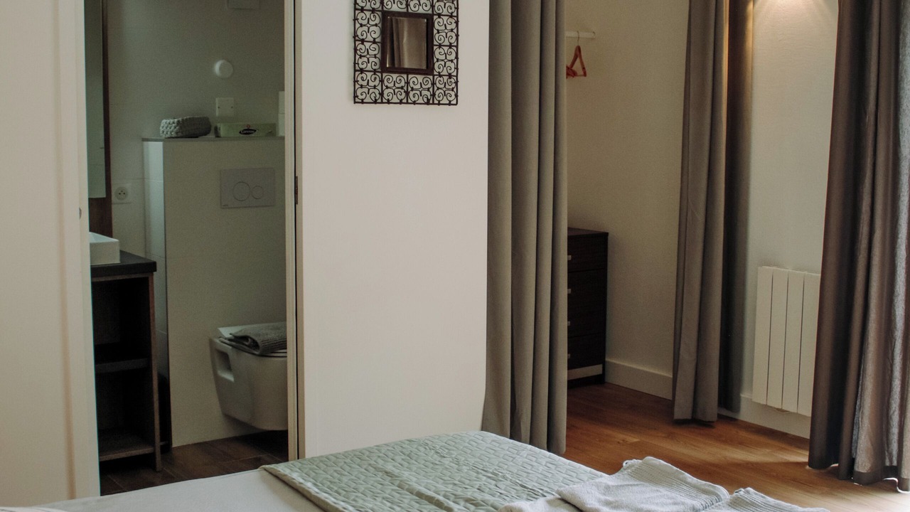 Photo of Bedroom in Messanges