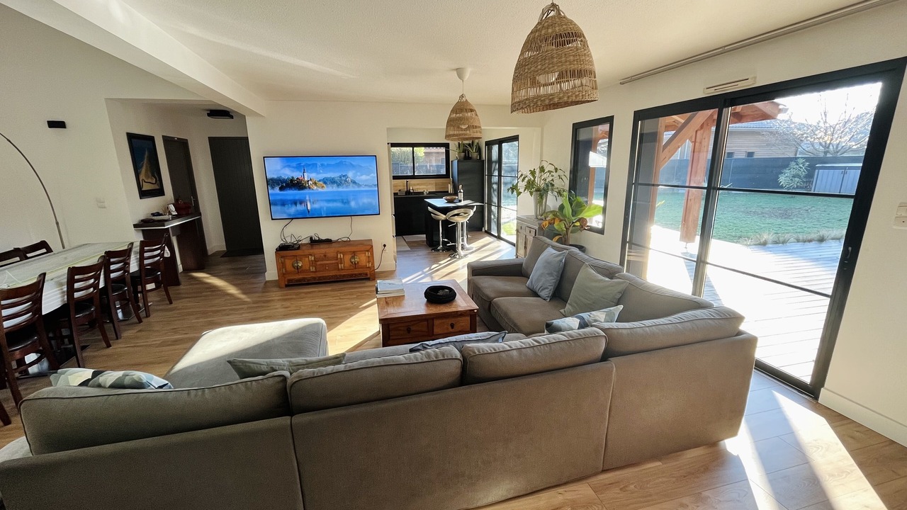 Photo of Livingroom in Messanges