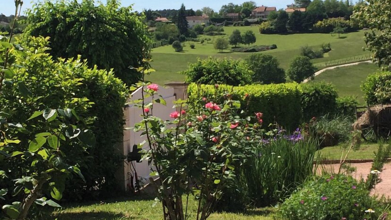 Photo of Outdoor in Champcevinel
