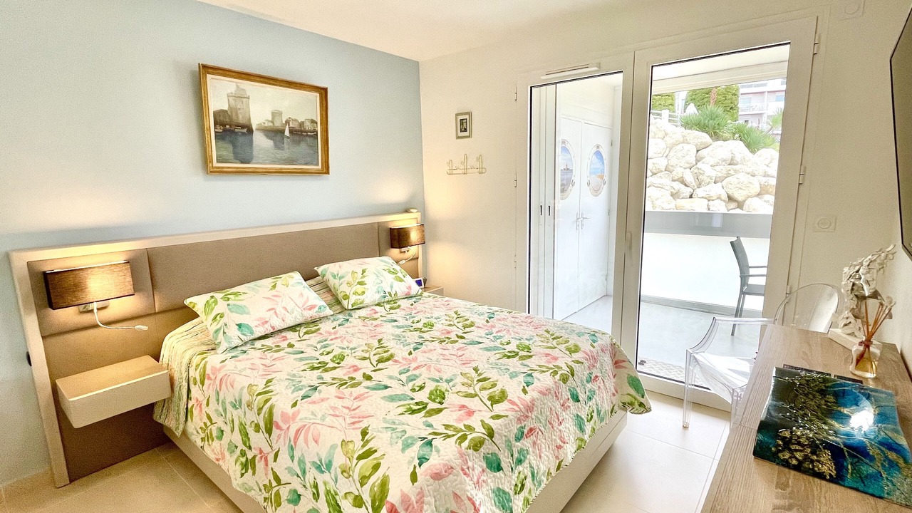 Photo of Bedroom in Royan