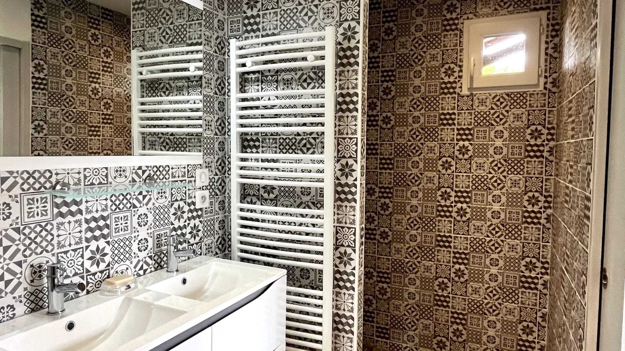 Photo of Bathroom in Sainte-Eulalie-en-Born