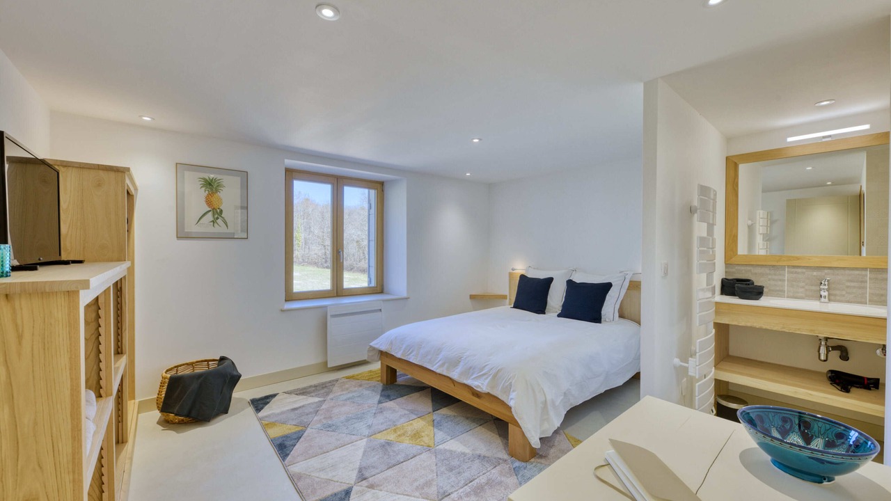 Photo of Bedroom in Brantome-en-Perigord