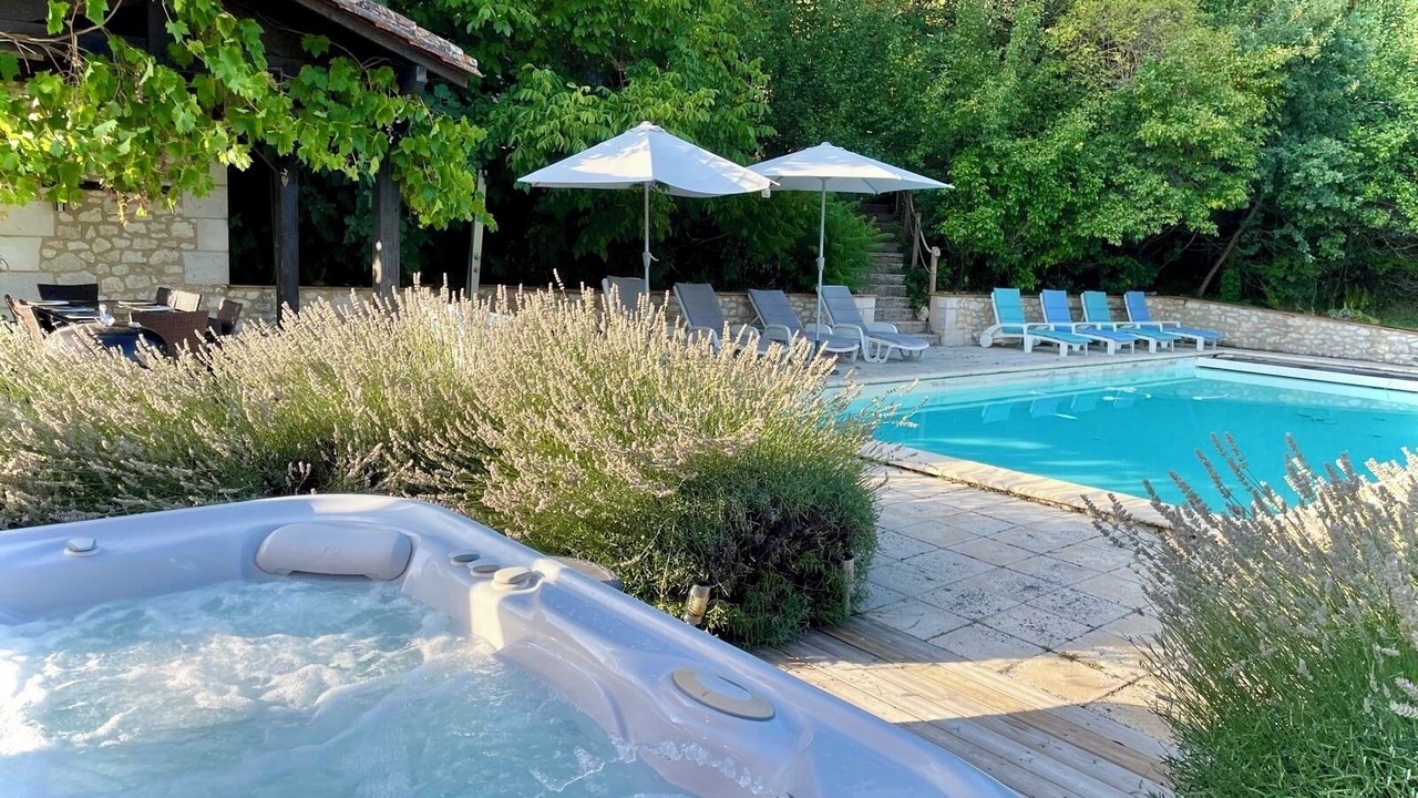 Photo of Outdoor in Saint-Aubin-de-Cadelech
