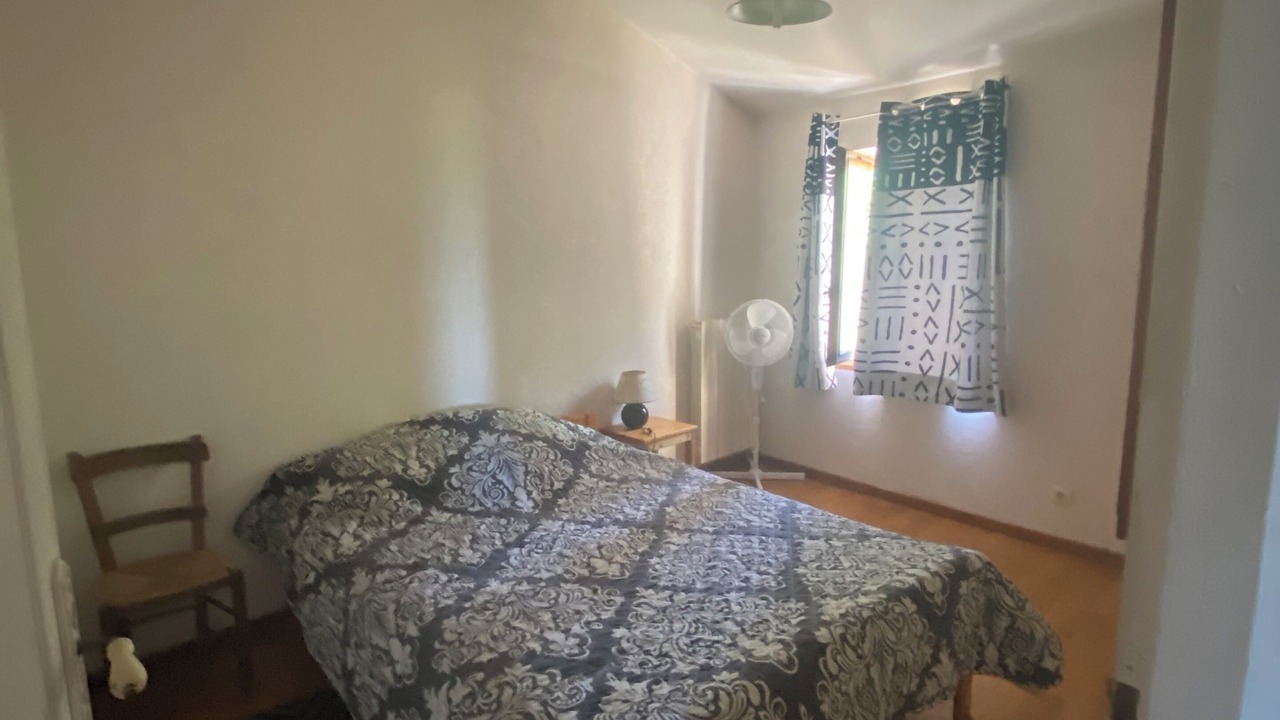 Photo of Bedroom in Clermont-Dessous