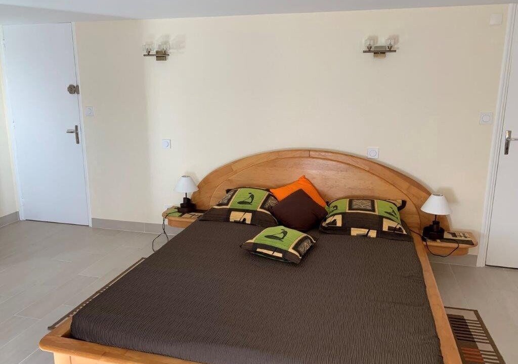 Photo of Bedroom in Saint-Georges-de-Didonne