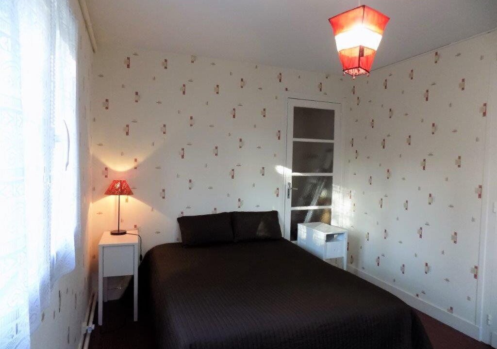 Photo of Bedroom in Saint-Georges-de-Didonne