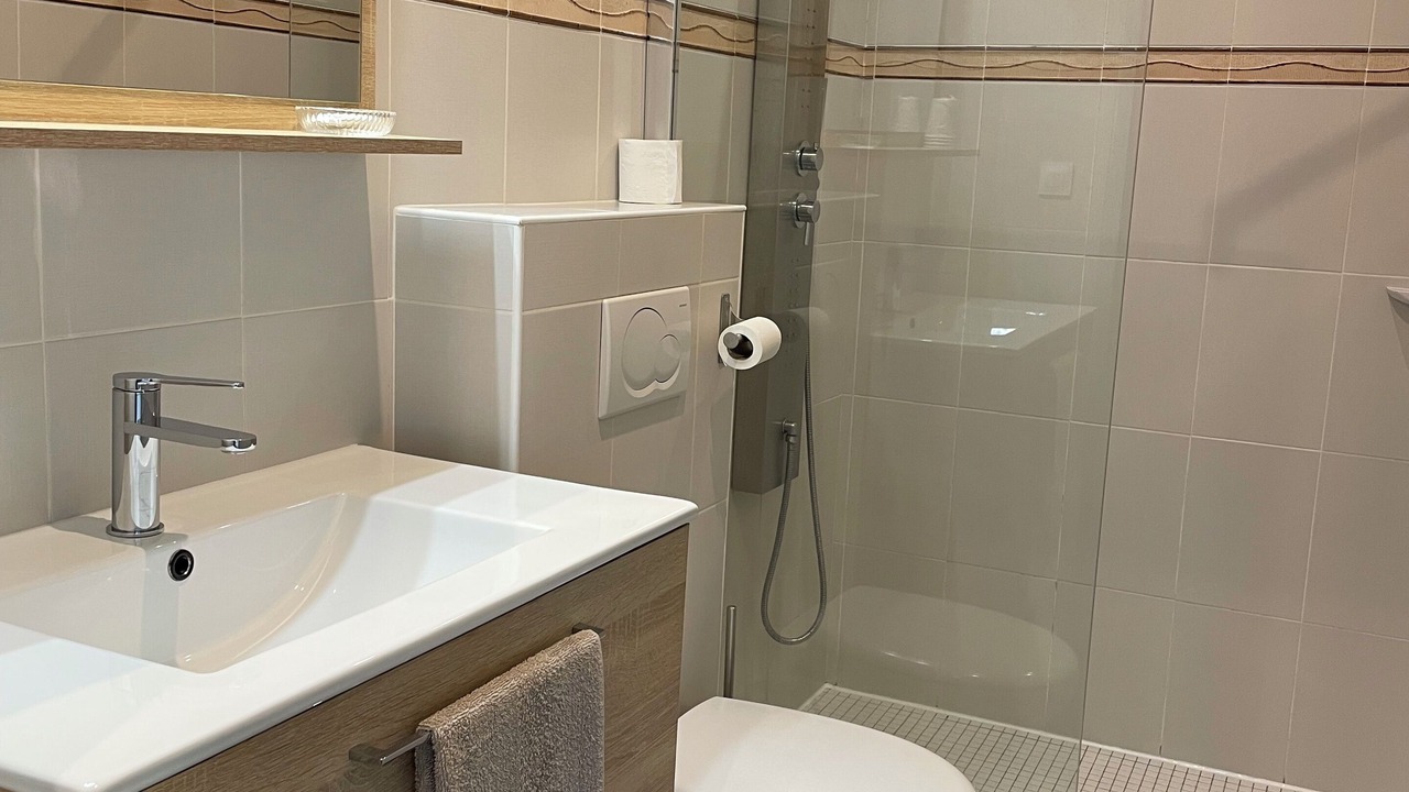 Photo of Bathroom in Saint-Jean-Pied-de-Port