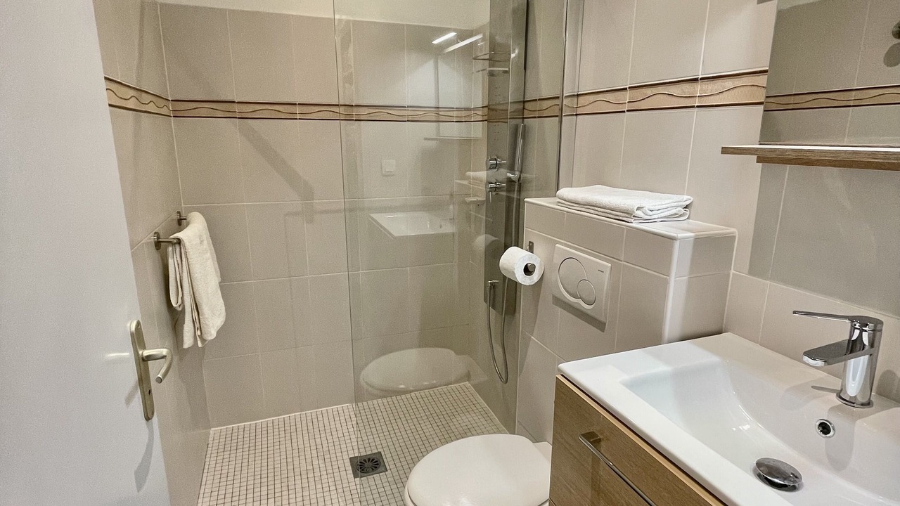Photo of Bathroom in Saint-Jean-Pied-de-Port