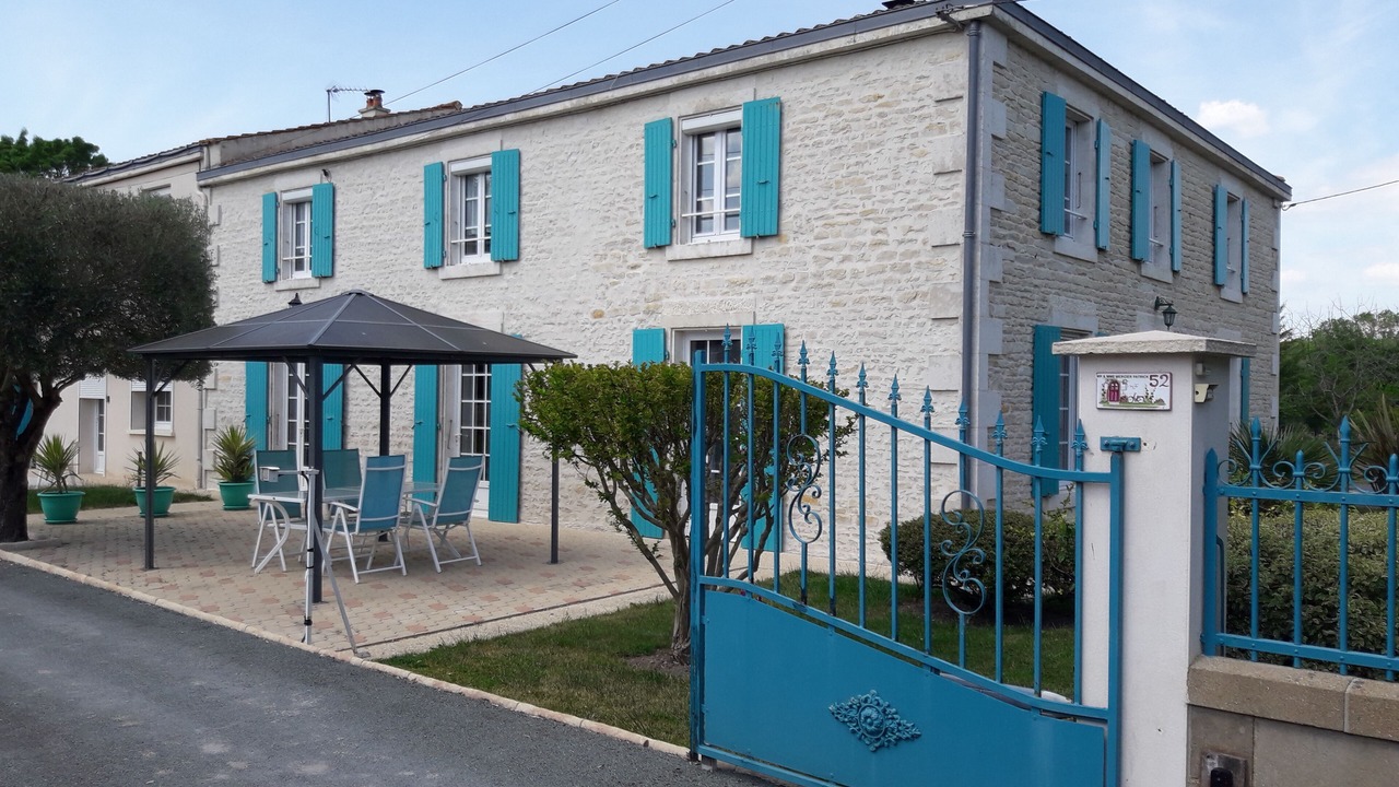 Photo of Outdoor in Saint-Hilaire-la-Palud