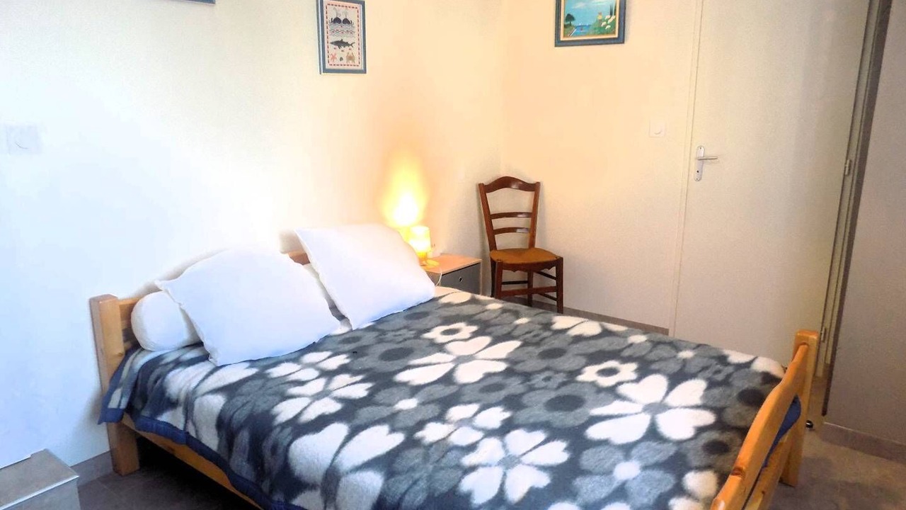 Photo of Bedroom in Meschers-sur-Gironde