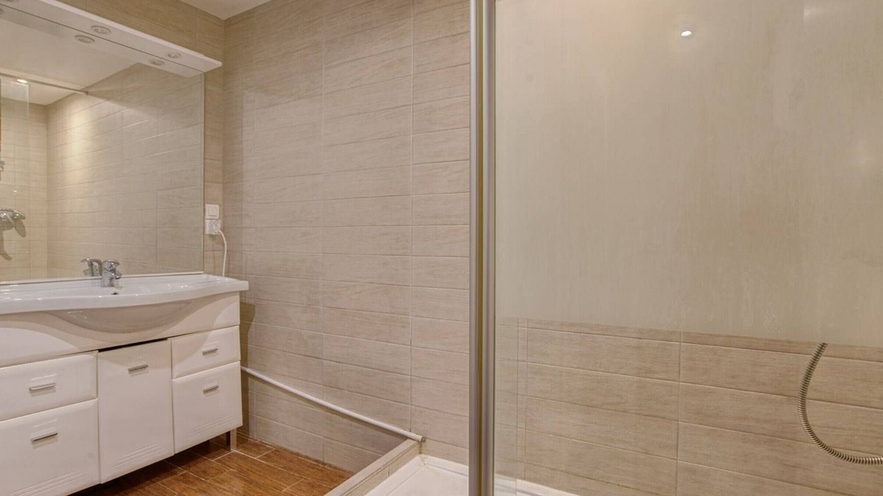 Photo of Bathroom in Saint-Jean-de-Luz City Center
