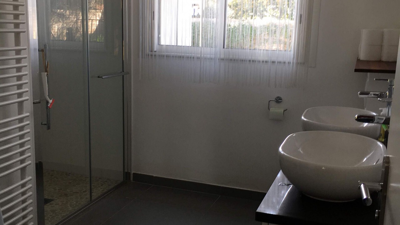 Photo of Bathroom in Boyardville