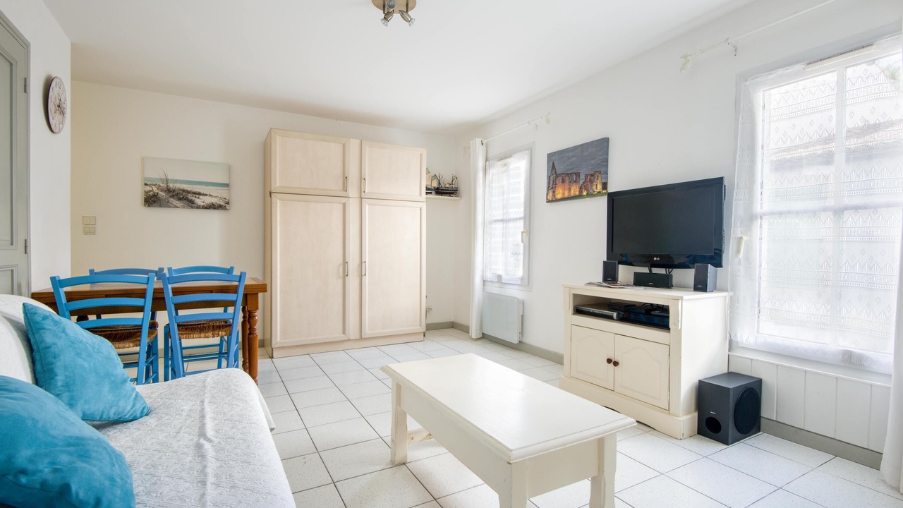 Photo of Livingroom in Saint-Amand-Magnazeix