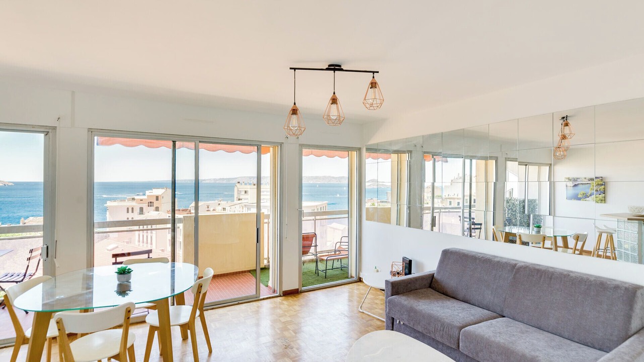 Photo of Livingroom in Endoume