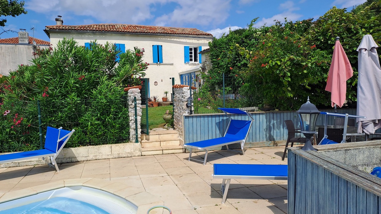 Photo of Outdoor in Saint-Georges-Antignac