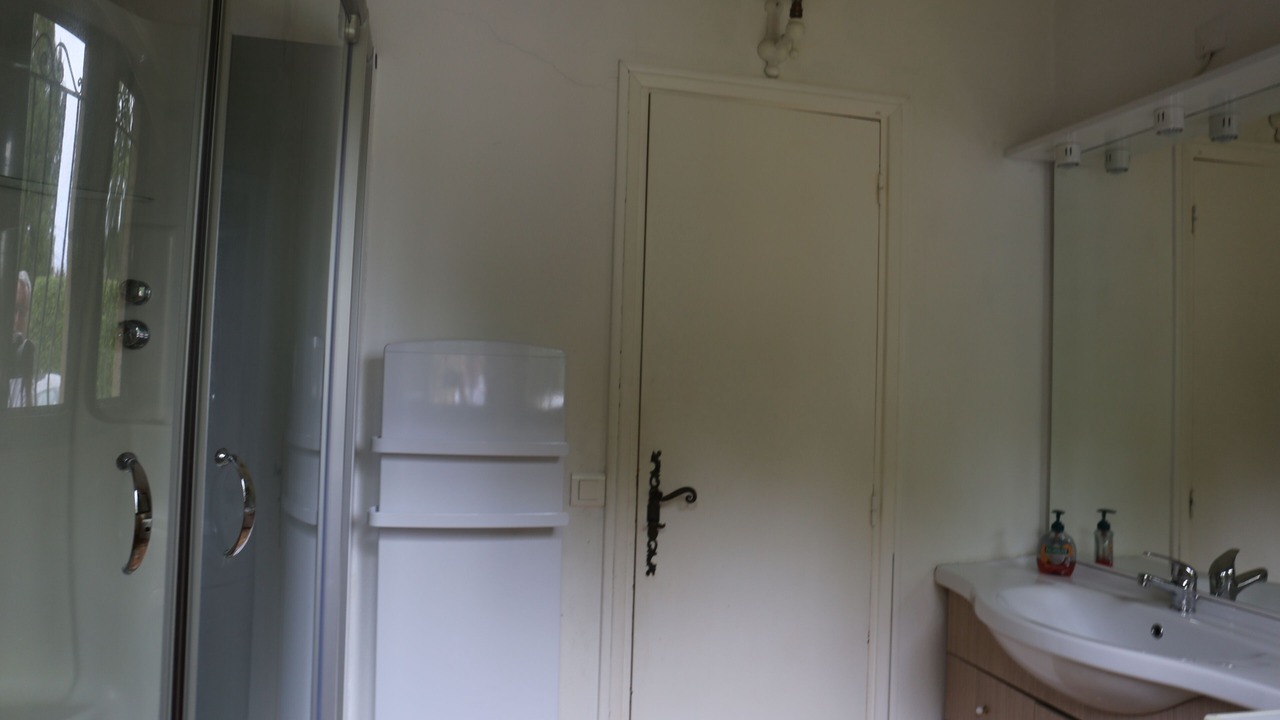 Photo of Bathroom in La Roque-Gageac