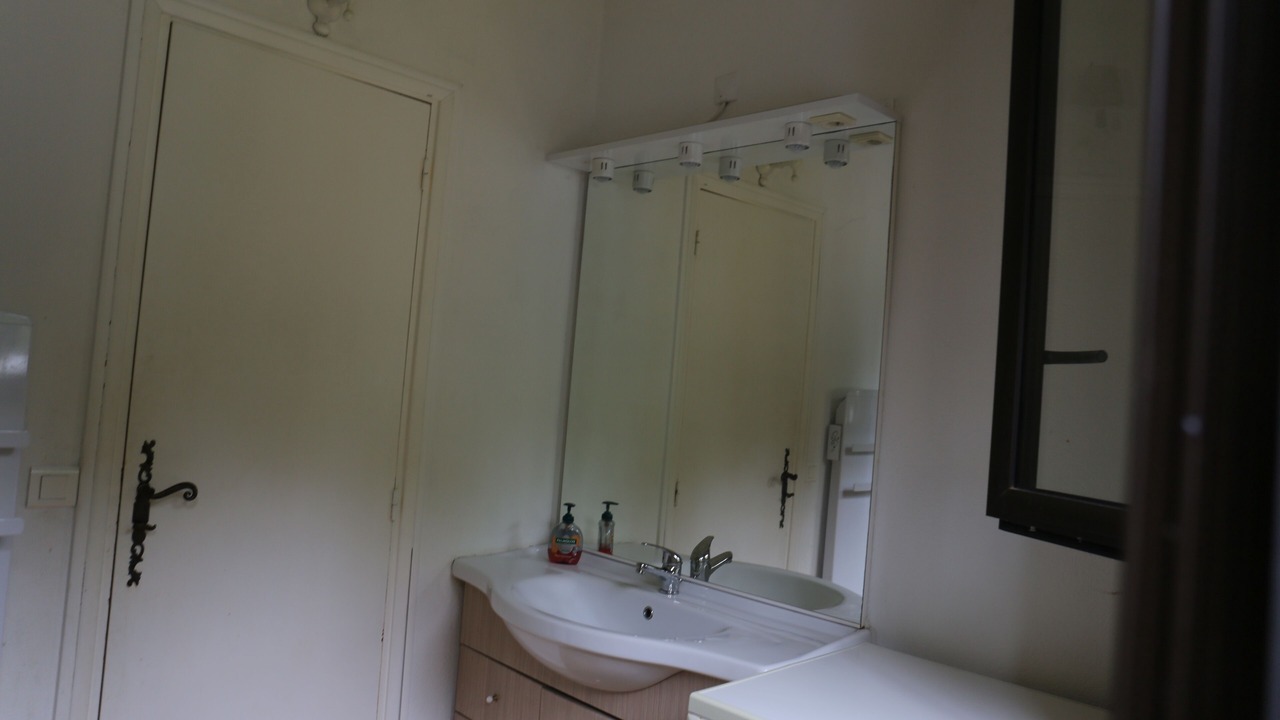 Photo of Bathroom in La Roque-Gageac
