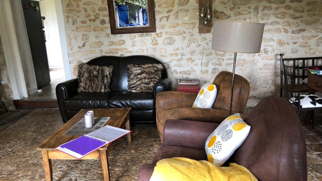 Photo of Livingroom in Champagne-Mouton