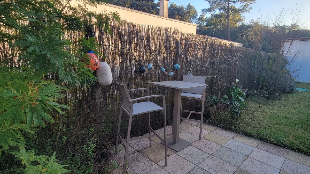 Photo of Outdoor in Domino