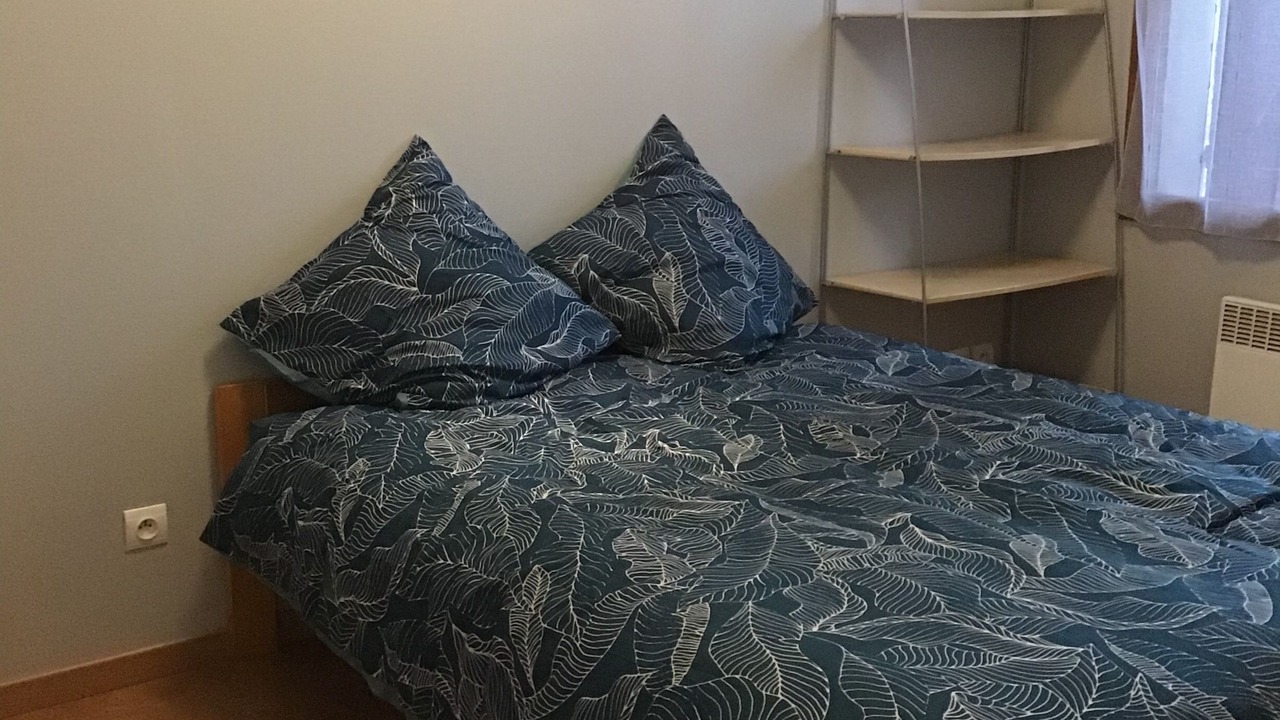 Photo of Bedroom in Saint-Macaire