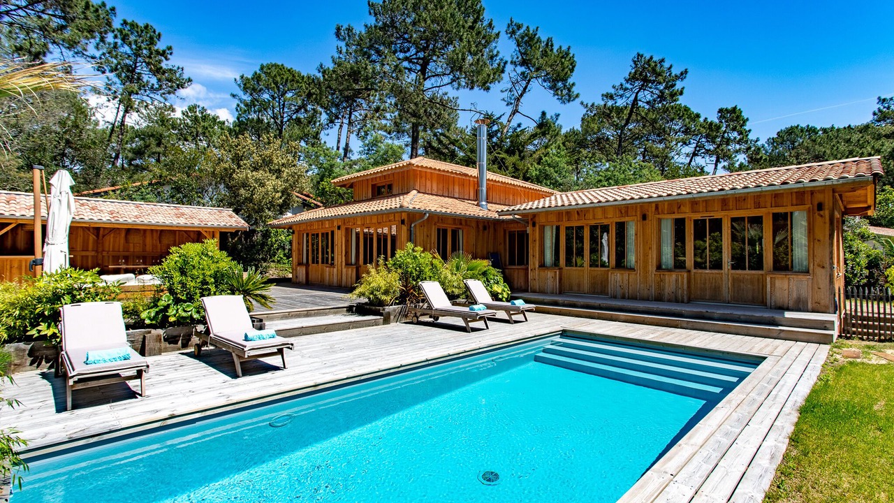 Photo of Outdoor in L'Herbe