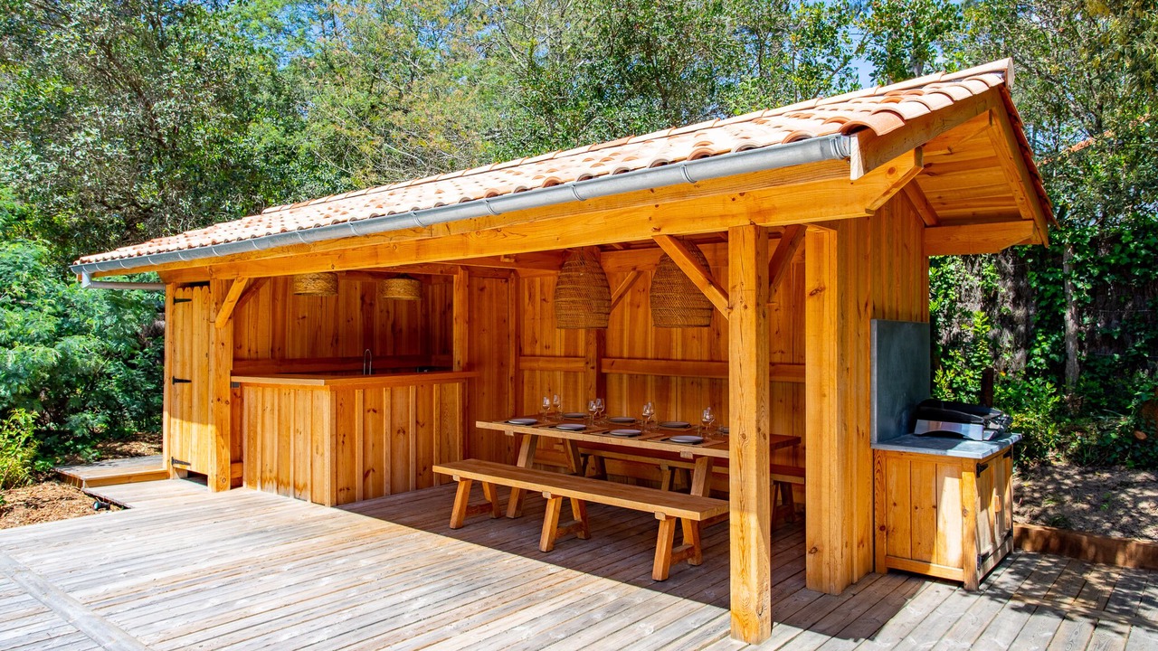 Photo of Outdoor in L'Herbe
