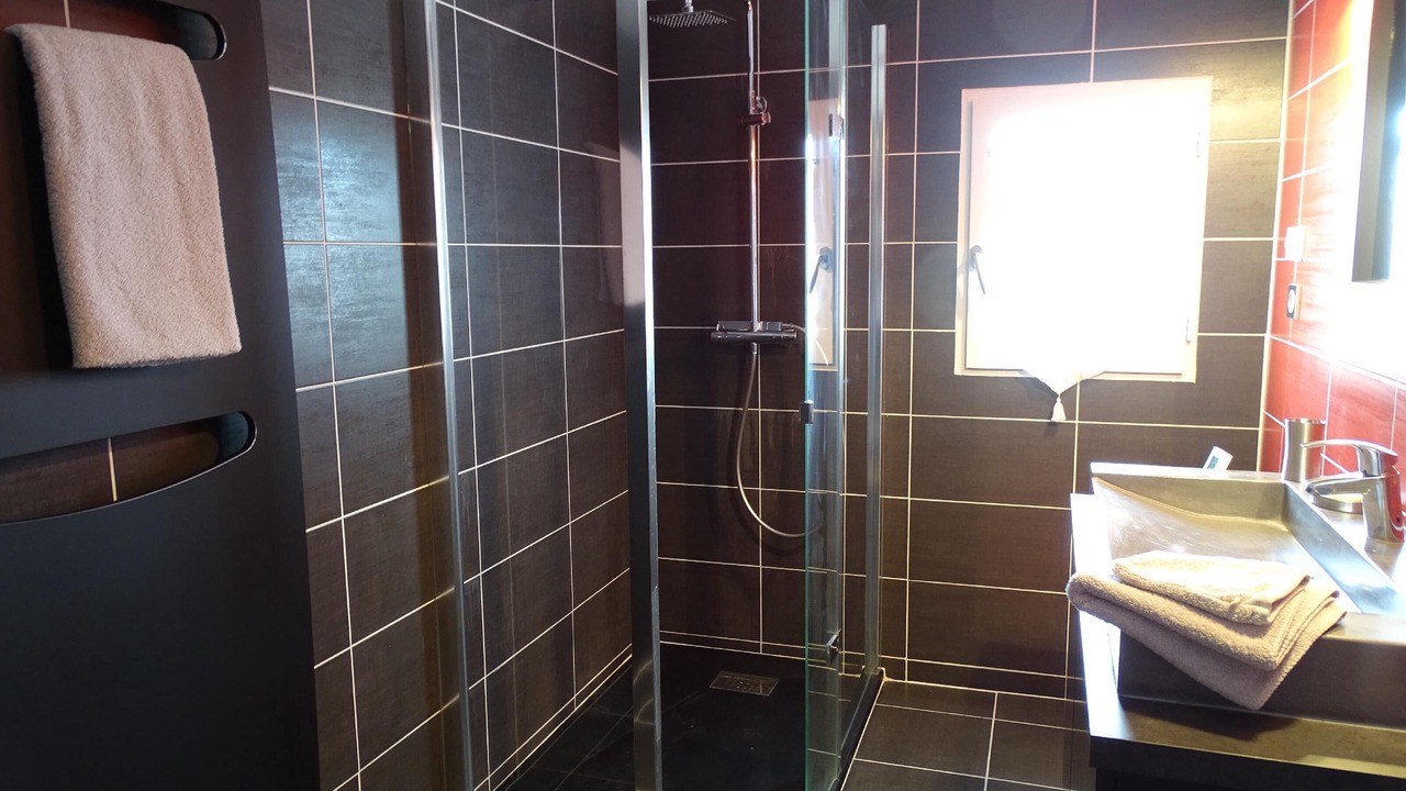 Photo of Bathroom in Le Bois-Plage-en-Re