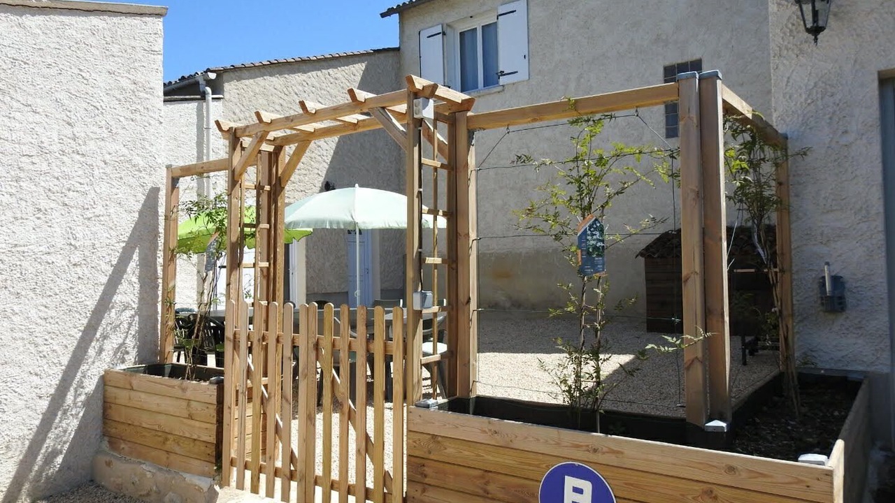 Photo of Outdoor in Montamise