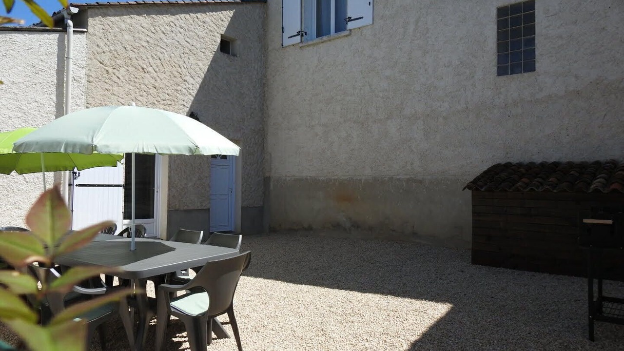Photo of Outdoor in Montamise