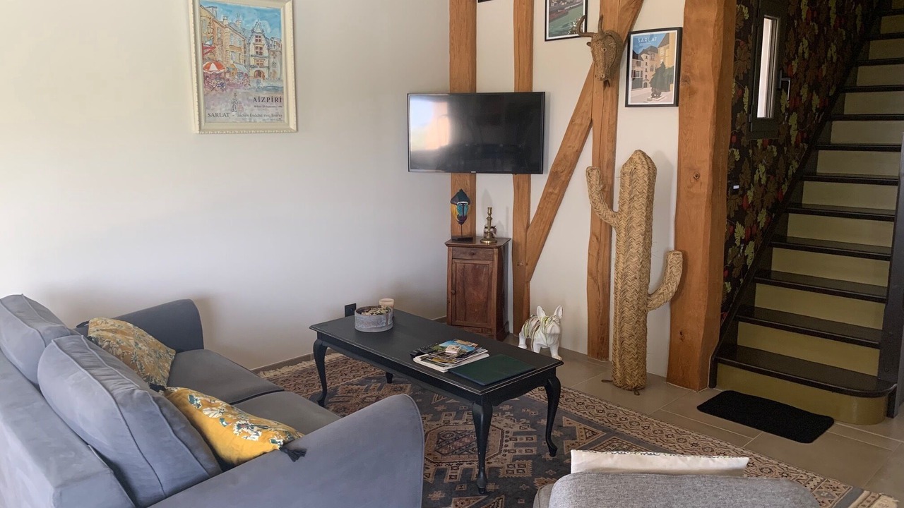 Photo of Livingroom in Rouffignac-Saint-Cernin-de-Reilhac