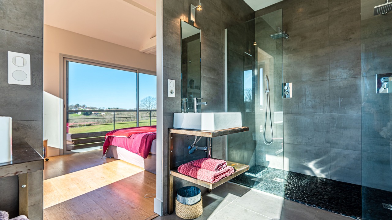 Photo of Bathroom in Arcangues