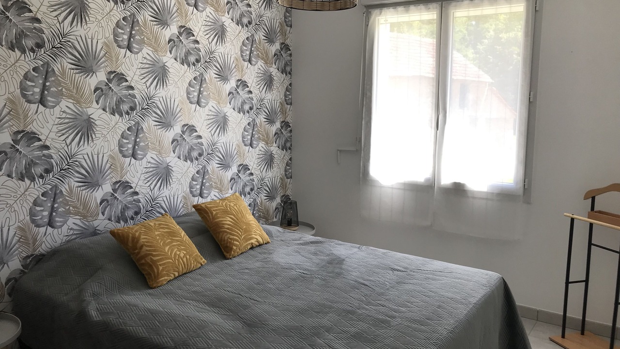 Photo of Bedroom in Domme