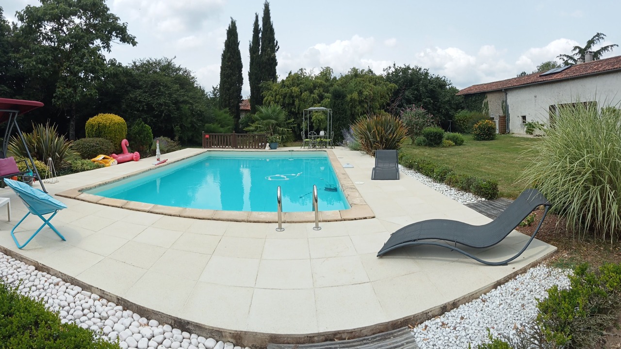 Photo of Outdoor in Val-de-Bonnieure