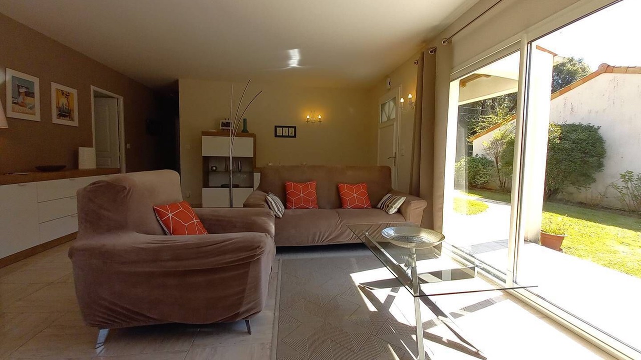 Photo of Livingroom in Saint-Palais-sur-Mer