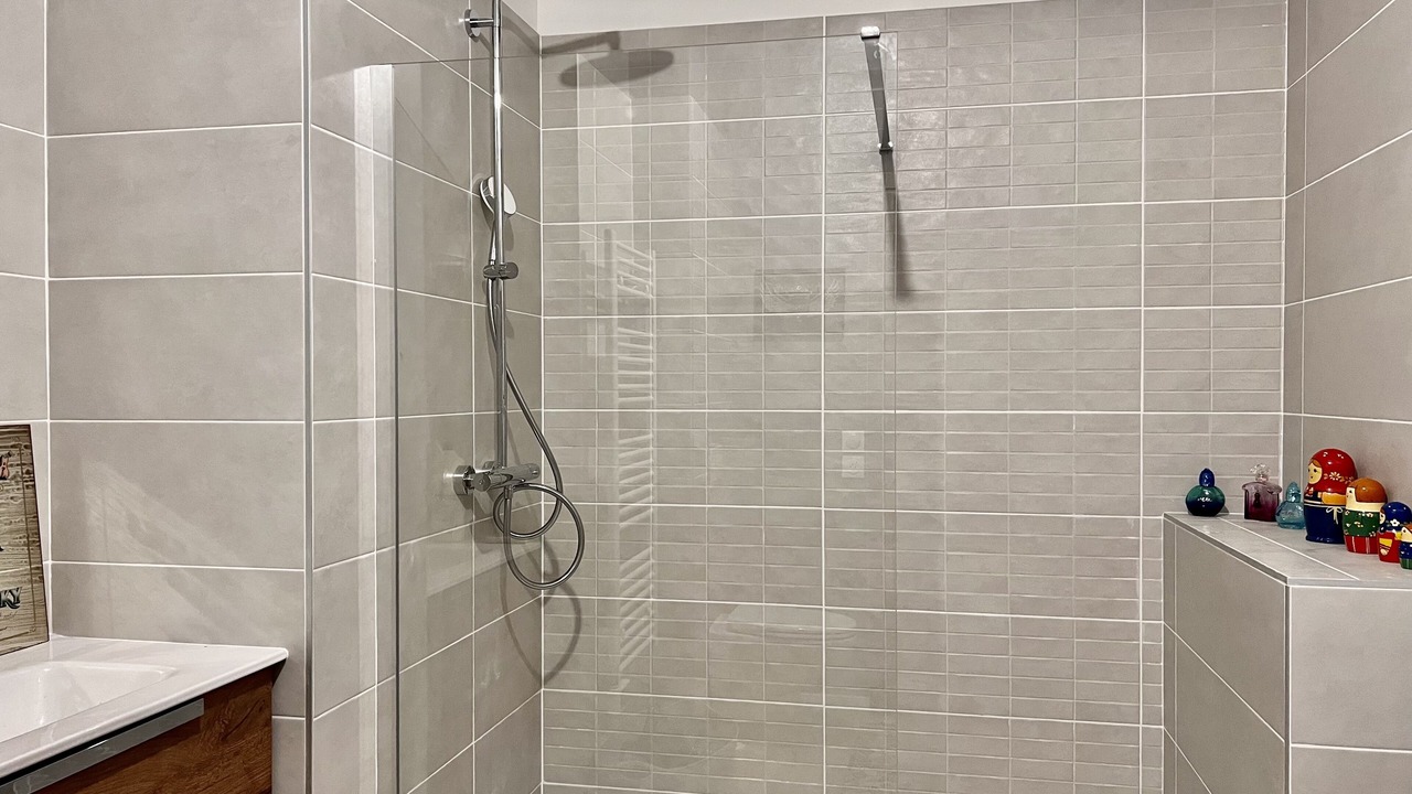 Photo of Bathroom in Bayonne