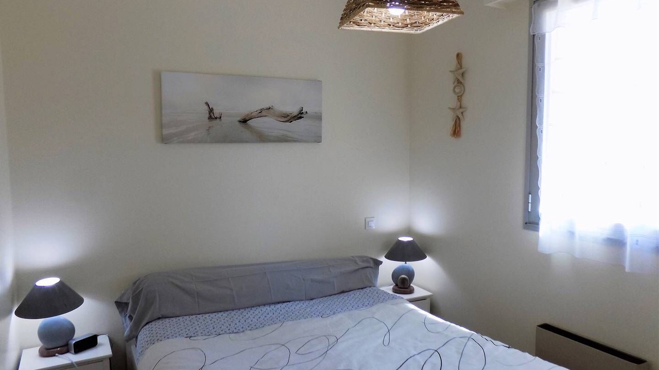 Photo of Bedroom in Saint-Georges-de-Didonne