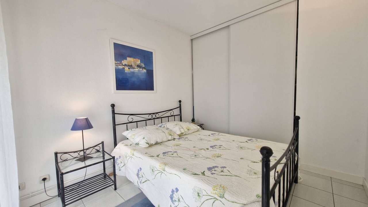 Photo of Bedroom in Saint-Georges-de-Didonne