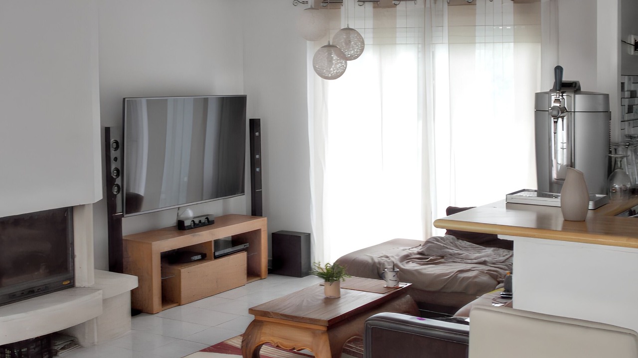 Photo of Livingroom in Angoume