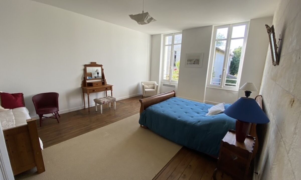 Photo of Bedroom in Mortagne-sur-Gironde